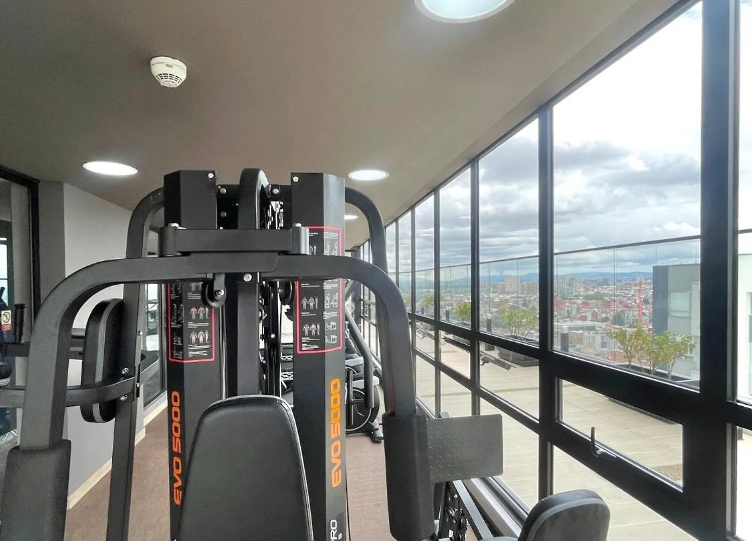 Vitra Comodidad Y Tranquilidad En El Corazon De Chapinero Bogotá Apartamento